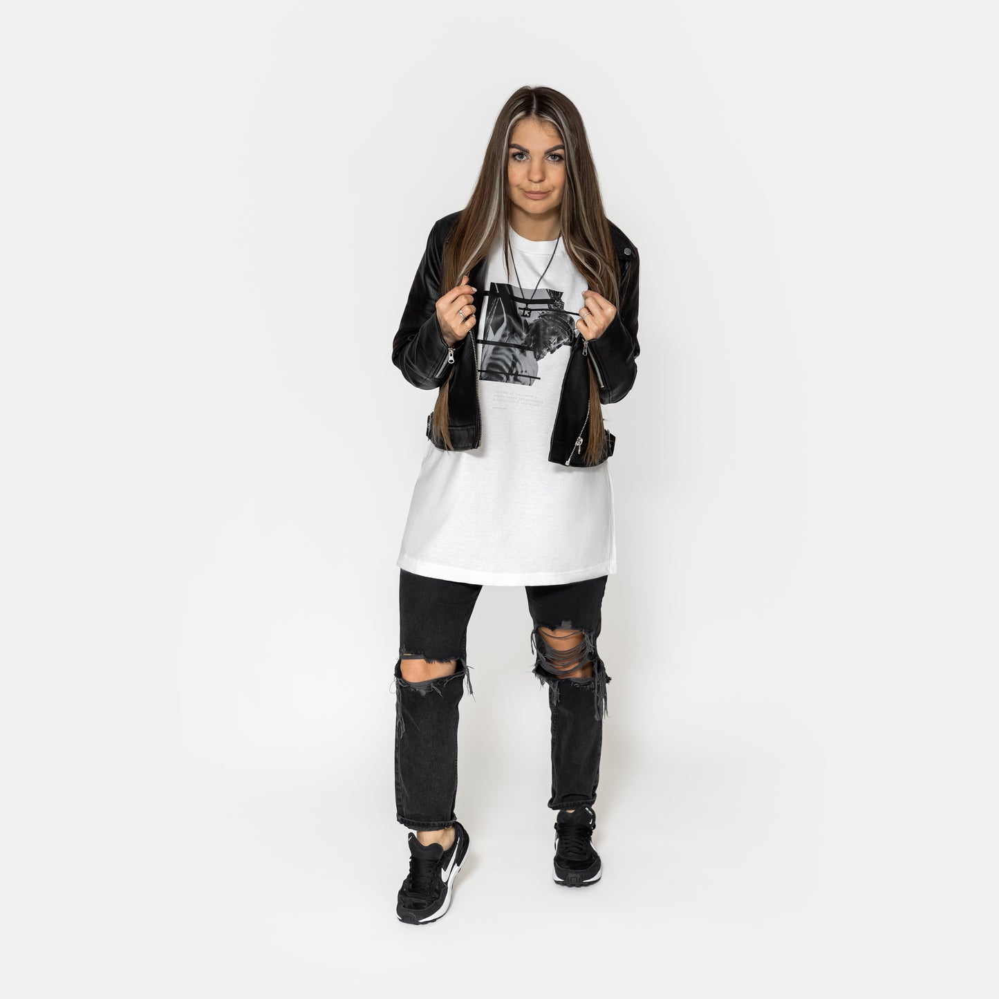 T-shirt «Jesus Christ» / white